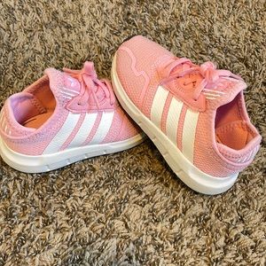 Toddler girls Pink Adidas only worn handful of times, great condition!
